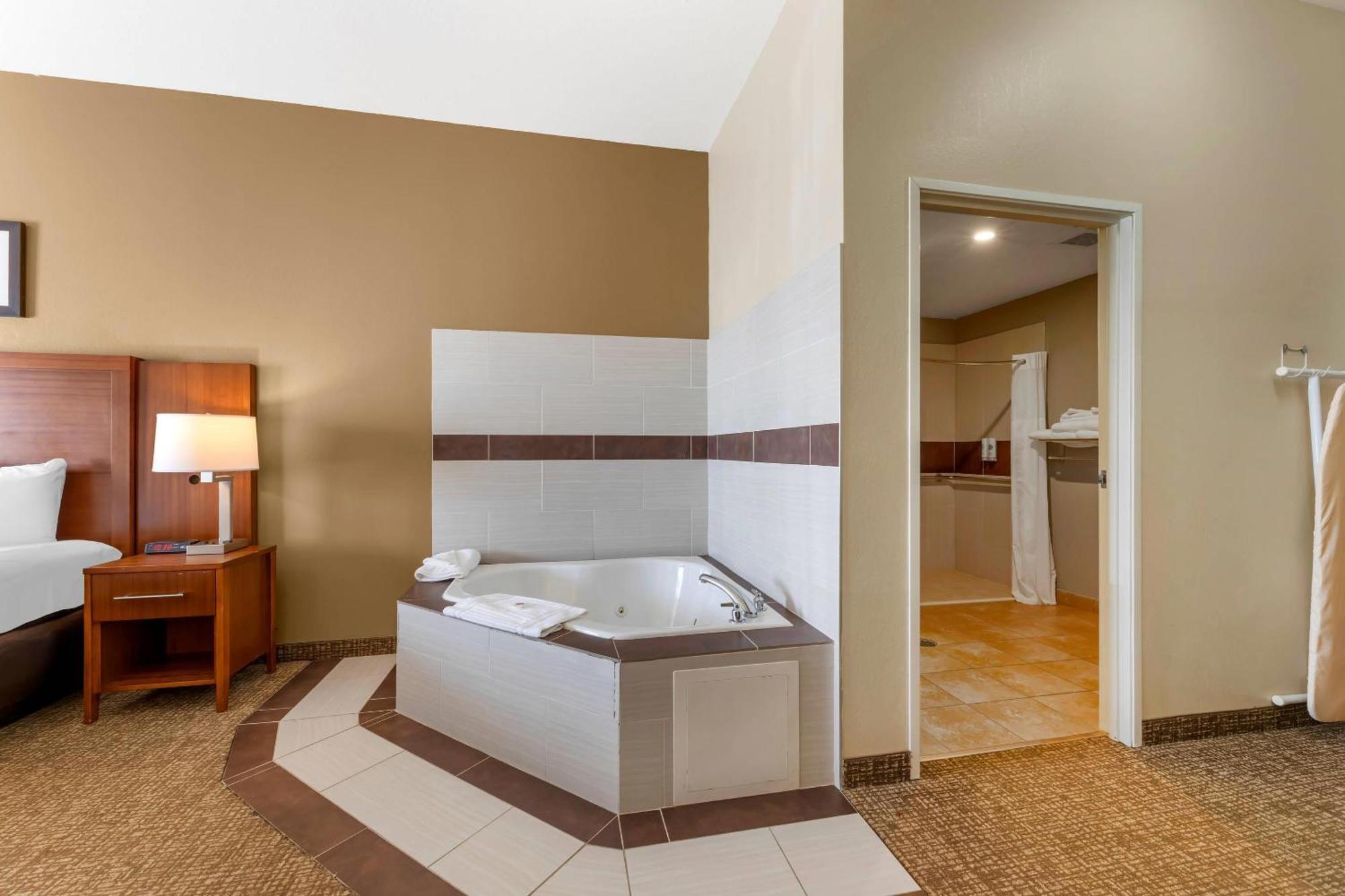 Comfort Inn & Suites Porter Near Indiana Dunes Buitenkant foto