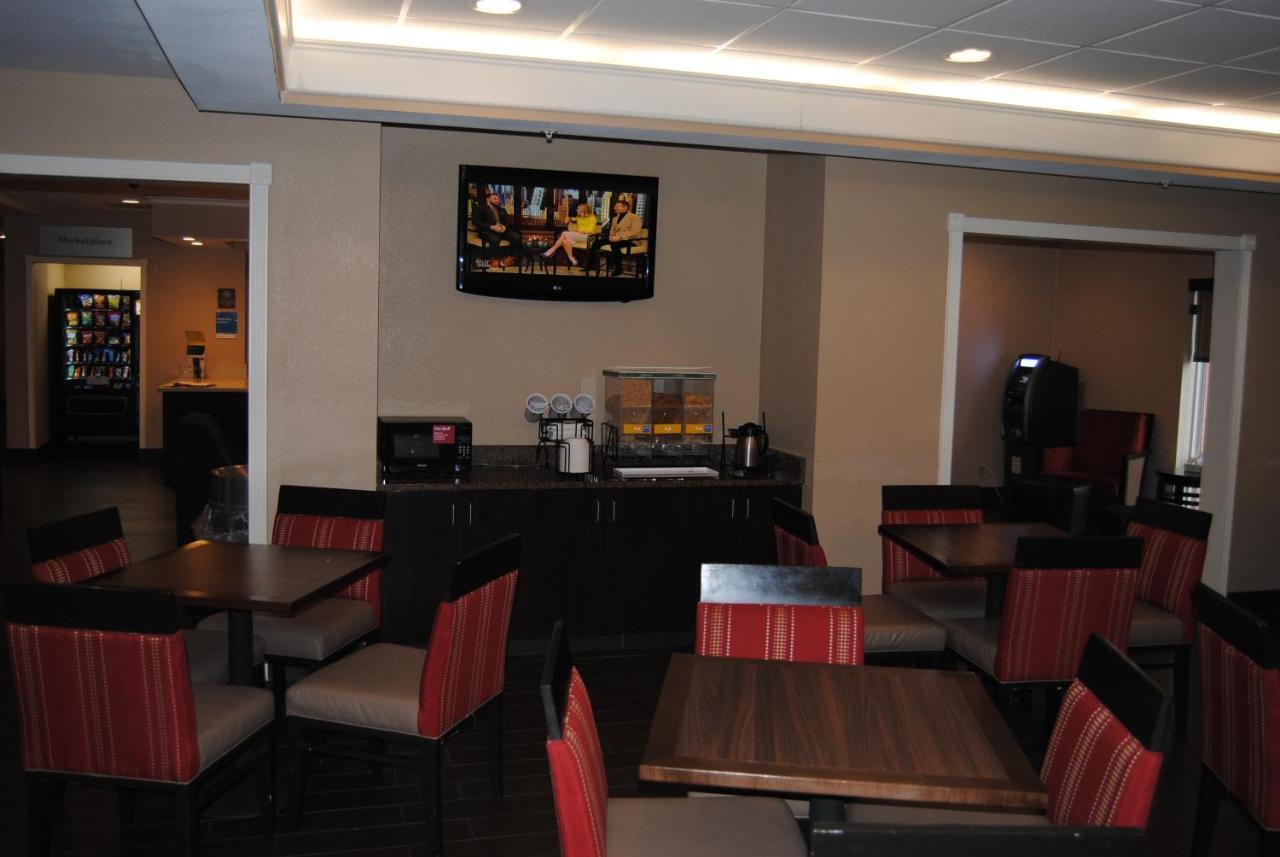 Comfort Inn & Suites Porter Near Indiana Dunes Buitenkant foto