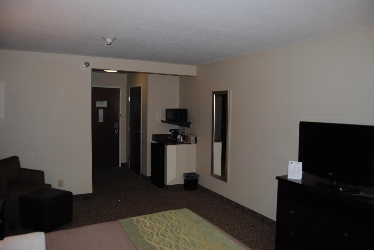 Comfort Inn & Suites Porter Near Indiana Dunes Buitenkant foto